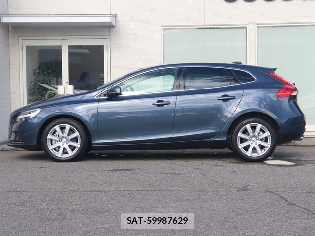 Volvo V40 2017-07 8648017-10