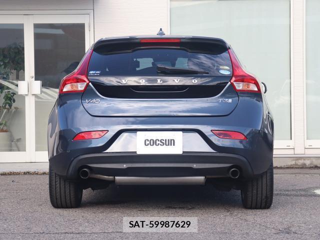 Volvo V40 2017-07 8648017-8