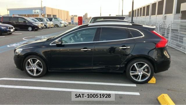 Volvo V40 2015-08 8651296-9