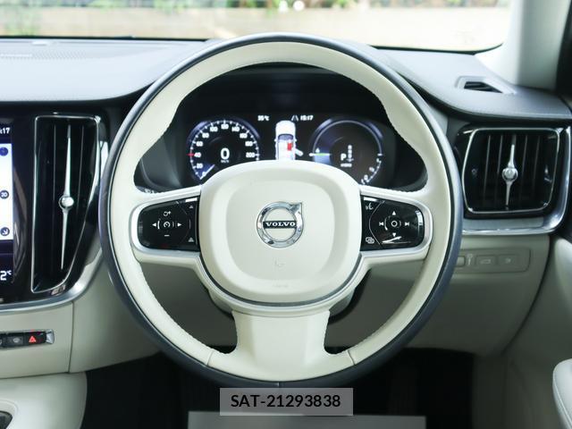 Volvo V60 2021-09 8646736-11