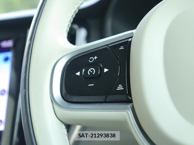 Volvo V60 2021-09 8646736-13