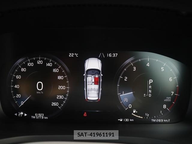 Volvo V60 2019-08 8648015-12