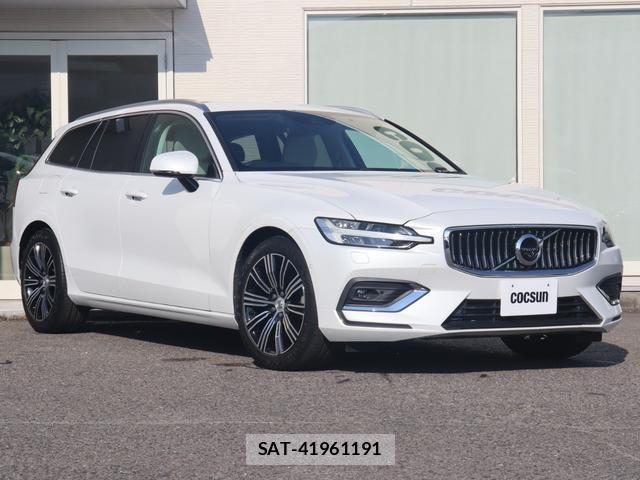 Volvo V60 2019-08 8648015-5