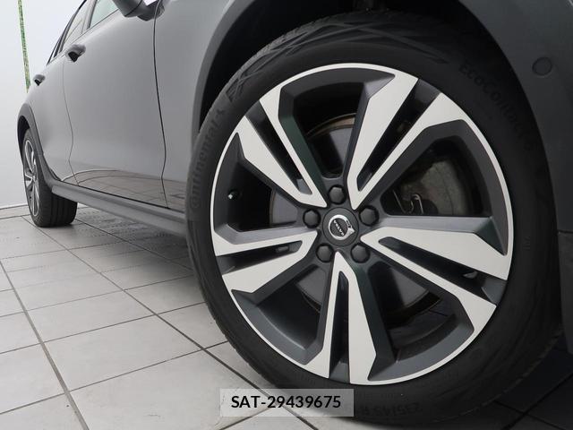 Volvo V60 2022-08 8648314-17