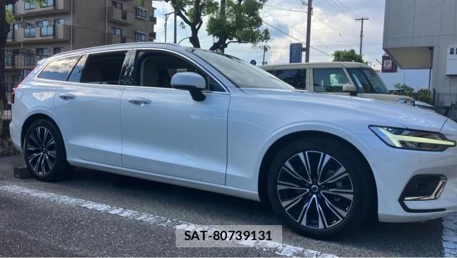 Volvo V60 2023-06 8651264-3