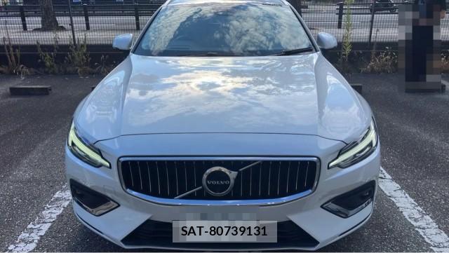 Volvo V60 2023-06 8651264-9