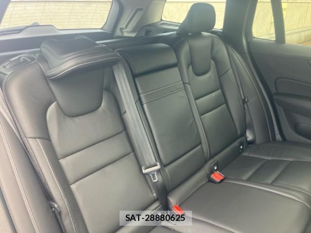 Volvo V60 2020-09 8651384-6