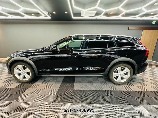 Volvo V60 2021-03 8652779-11