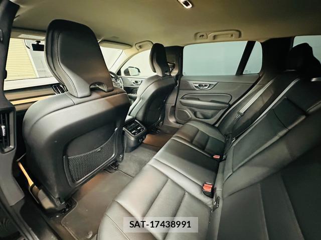 Volvo V60 2021-03 8652779-3