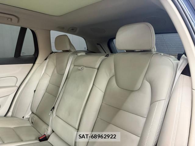 Volvo V60 2022-07 8652785-2