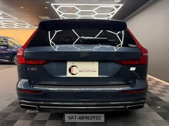 Volvo V60 2022-07 8652785-7