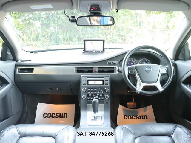 Volvo V70 2009-11 8646740-3