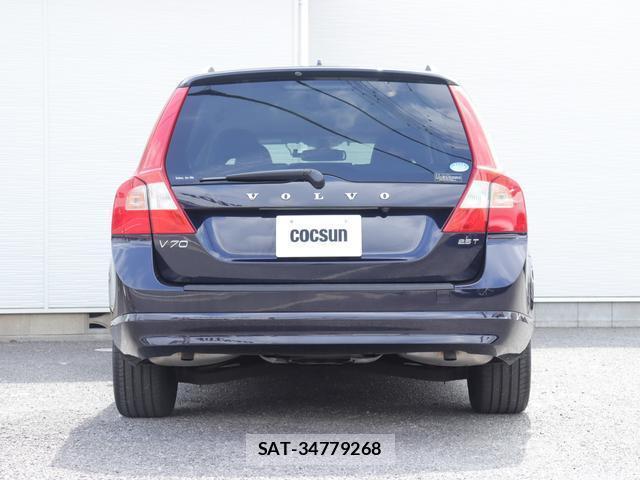 Volvo V70 2009-11 8646740-8