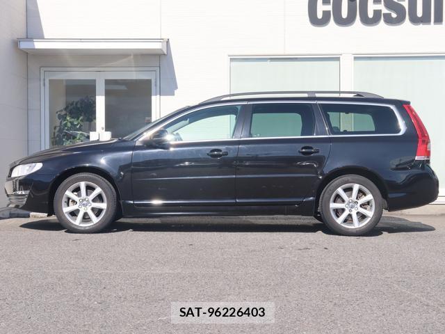 Volvo V70 2016-01 8648012-10