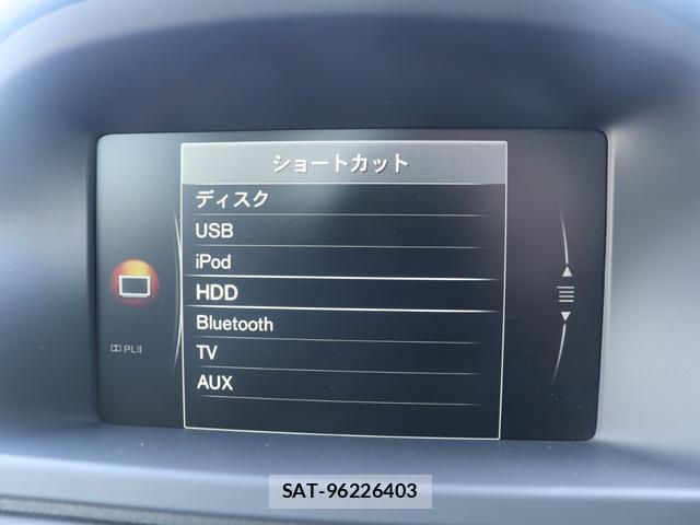 Volvo V70 2016-01 8648012-18