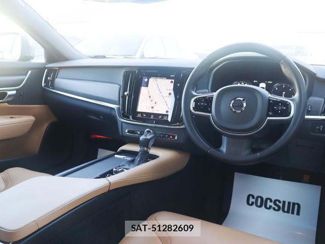 Volvo V90 2019-12 8648011-15
