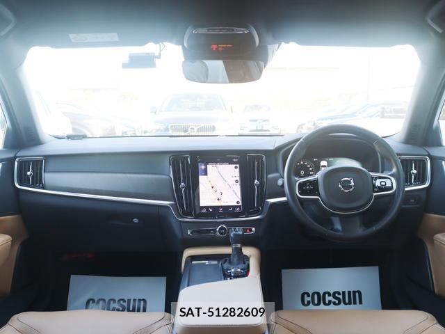 Volvo V90 2019-12 8648011-3
