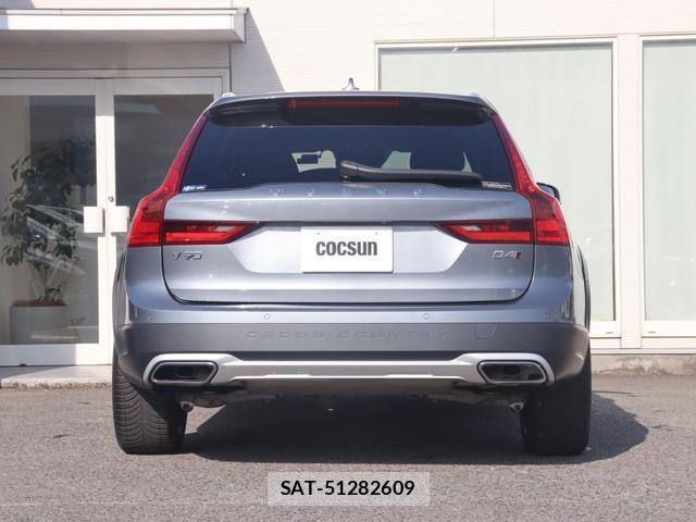 Volvo V90 2019-12 8648011-8
