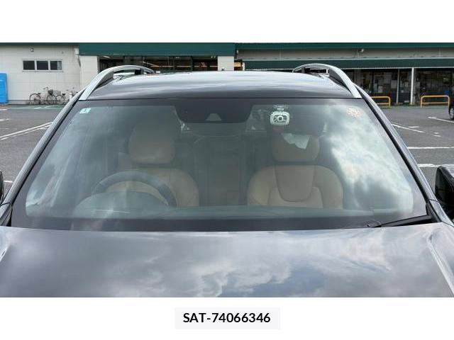 Volvo V90 2018-10 8649703-18