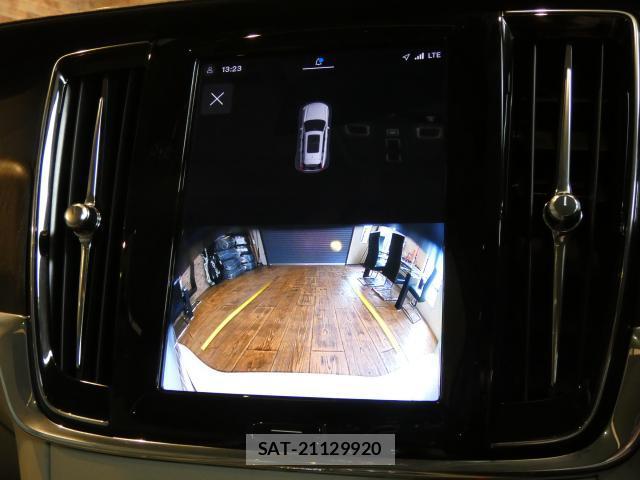 Volvo V90 2021-09 8653310-15