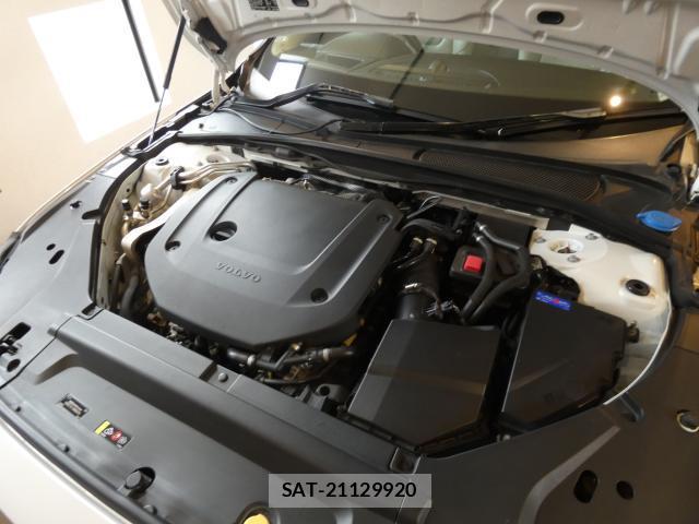 Volvo V90 2021-09 8653310-19