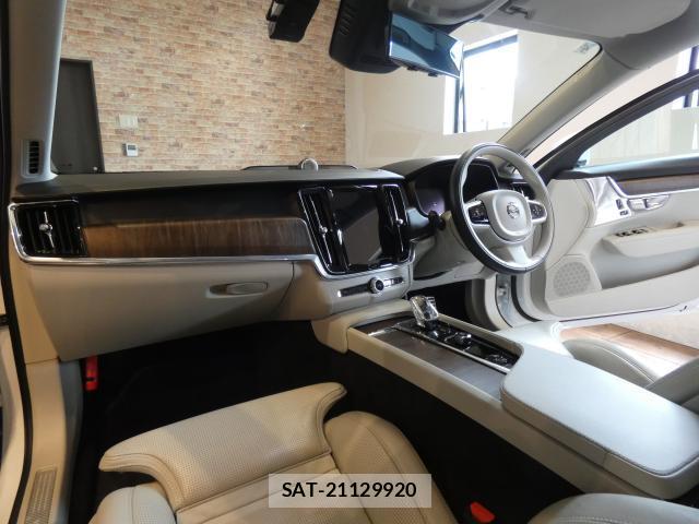 Volvo V90 2021-09 8653310-8