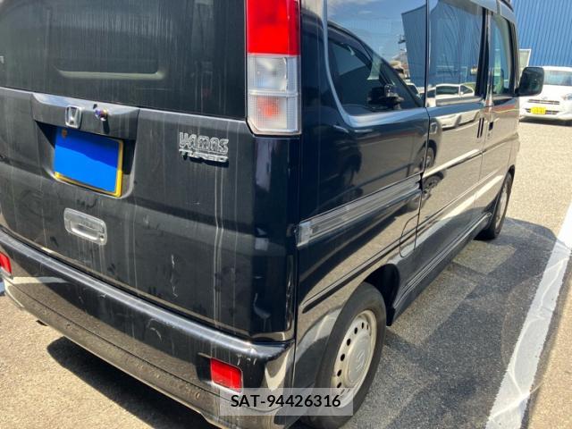 Honda VAMOS 2006-04 8651669-2
