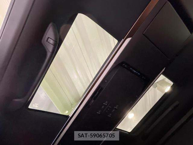 Toyota VELLFIRE 2025-05 8646838-4