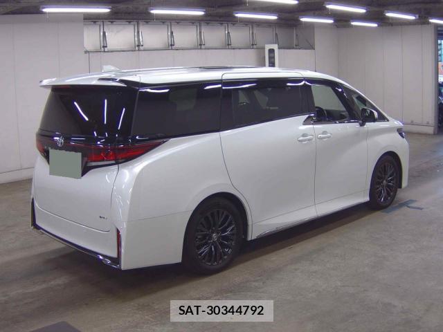Toyota VELLFIRE 2024-03 8647171-1