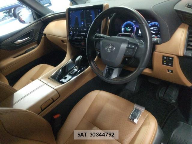 Toyota VELLFIRE 2024-03 8647171-2