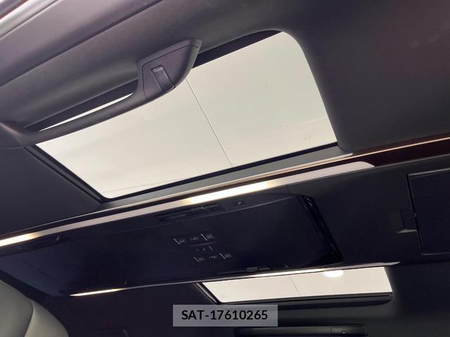 Toyota VELLFIRE 2024-02 8648463-4