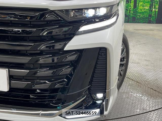 Toyota VELLFIRE 2024-04 8649349-12