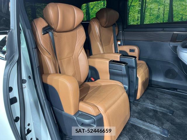 Toyota VELLFIRE 2024-04 8649349-8