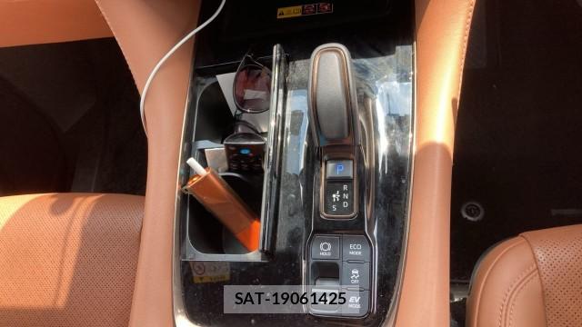 Toyota VELLFIRE 2024-02 8651298-14