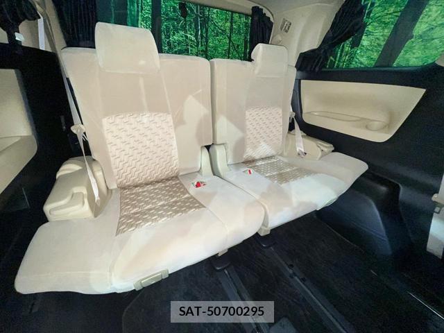 Toyota VELLFIRE 2016-12 8652099-10