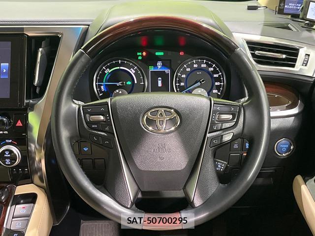 Toyota VELLFIRE 2016-12 8652099-12