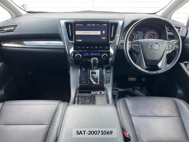 Toyota VELLFIRE 2019-08 8646890-1