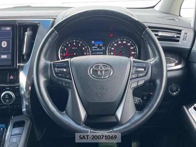 Toyota VELLFIRE 2019-08 8646890-10