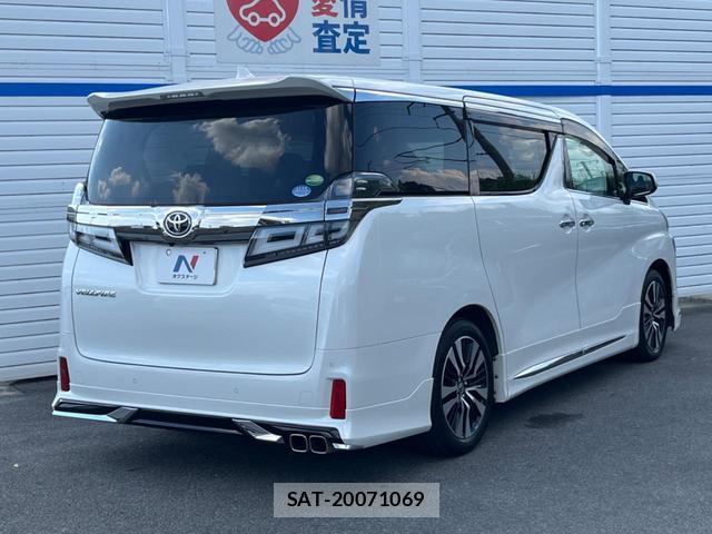 Toyota VELLFIRE 2019-08 8646890-16