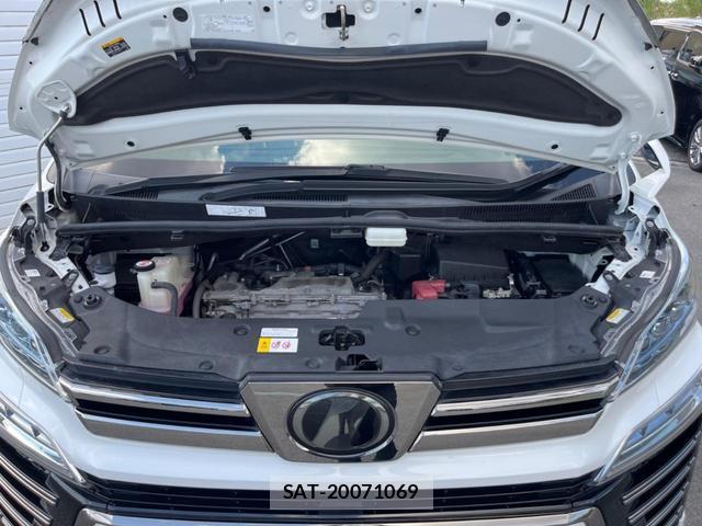 Toyota VELLFIRE 2019-08 8646890-17