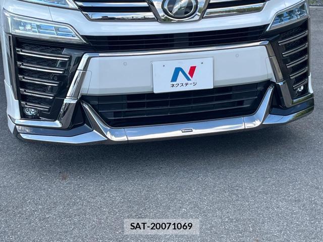Toyota VELLFIRE 2019-08 8646890-3