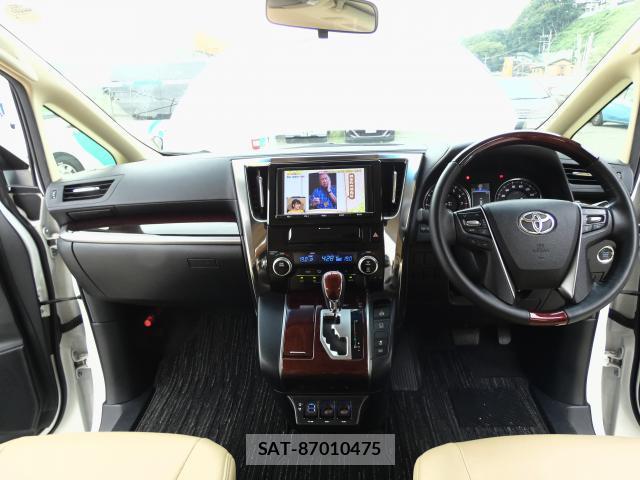 Toyota VELLFIRE 2017-10 8646991-4