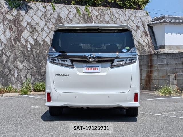 Toyota VELLFIRE 2019-08 8647117-13