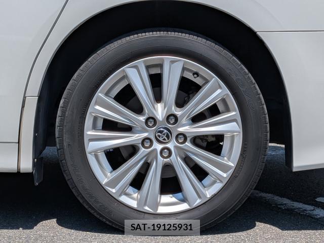 Toyota VELLFIRE 2019-08 8647117-16