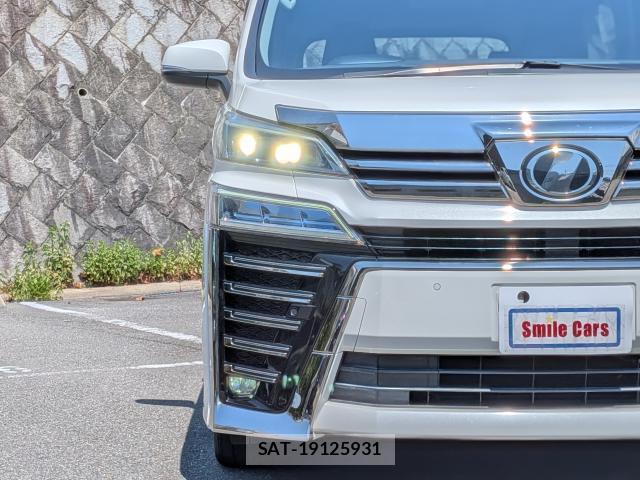 Toyota VELLFIRE 2019-08 8647117-3