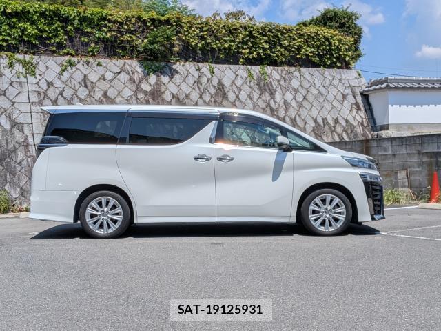 Toyota VELLFIRE 2019-08 8647117-9