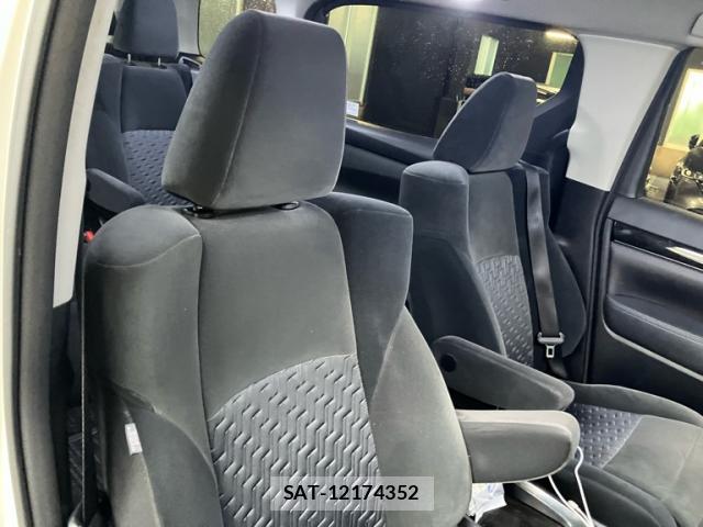 Toyota VELLFIRE 2015-12 8647973-17
