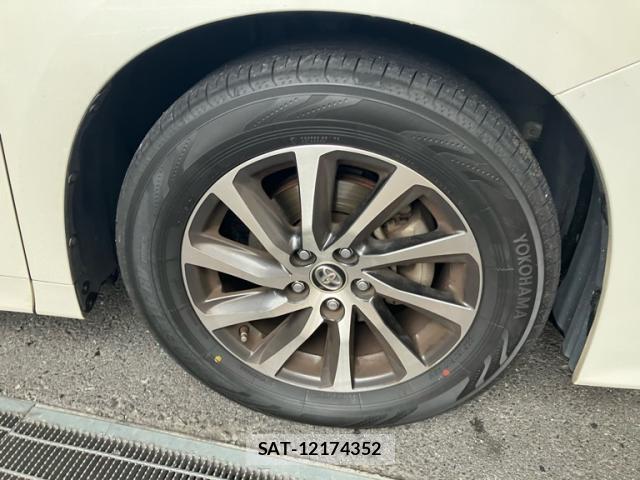 Toyota VELLFIRE 2015-12 8647973-7