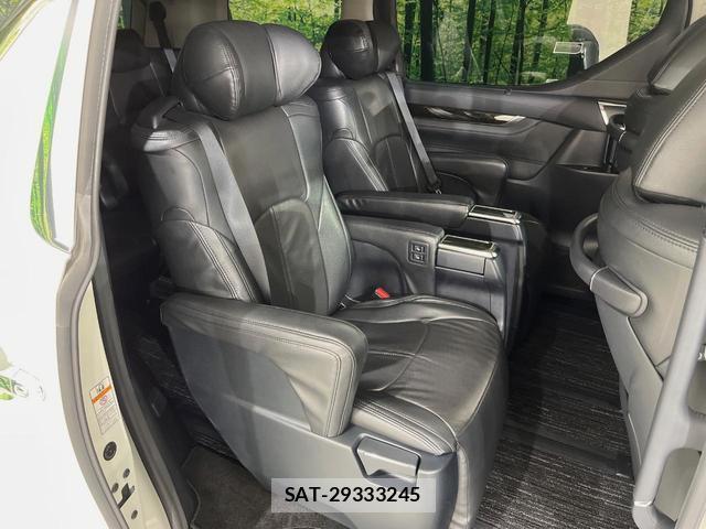 Toyota VELLFIRE 2016-12 8648196-8
