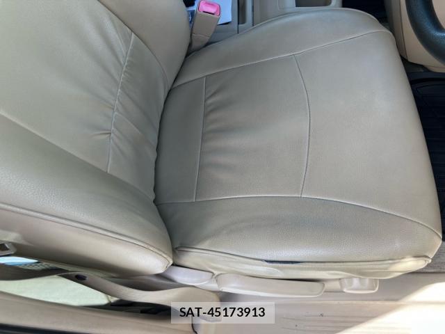 Toyota VELLFIRE 2013-11 8648593-10